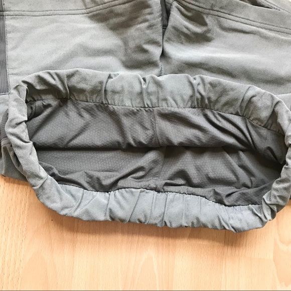 Lululemon lab shorts 10 - Picture 5 of 5